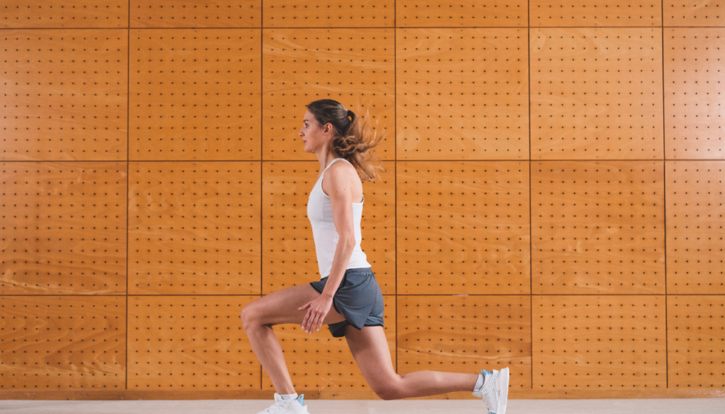 Reverse Lunges with Arm Reach